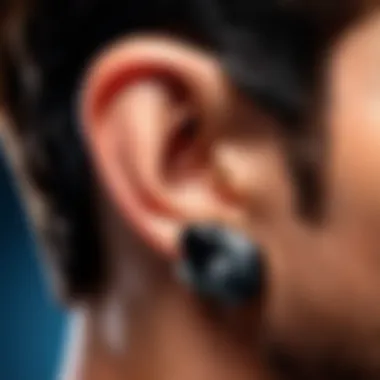 Ergonomic Comfort Fit Comfortable ergonomic fit of phone earpiece